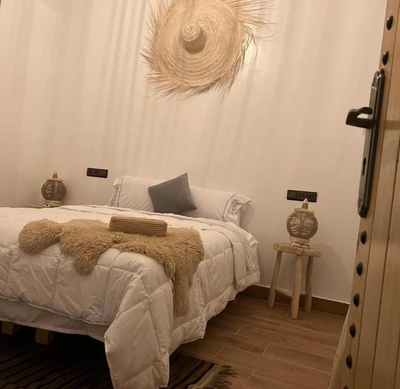 بنسيون Friendly Dades Lodge