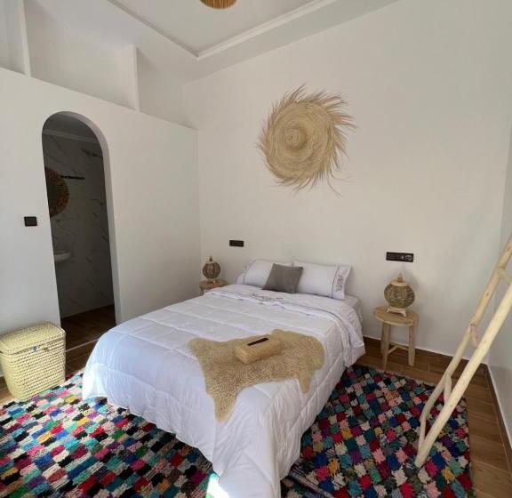 بنسيون Friendly Dades Lodge