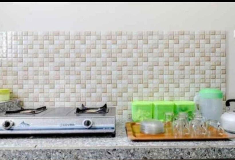 Пансион Guest House Nusa Indah Batu Malang