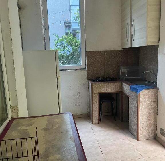 پانسیون Guesthouse Nuri