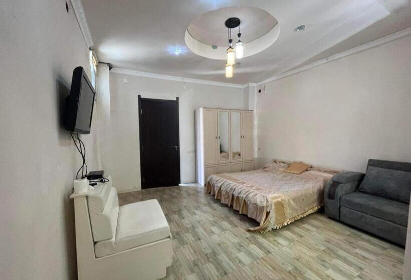 پانسیون Guesthouse Nuri