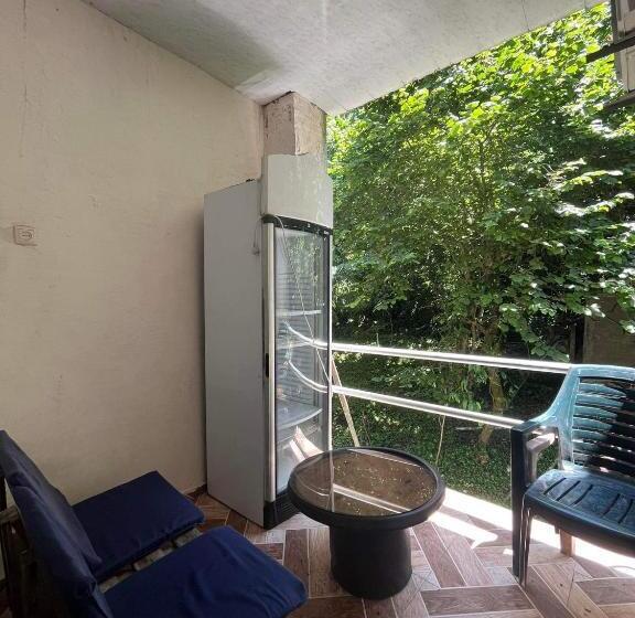 پانسیون Guesthouse Nuri