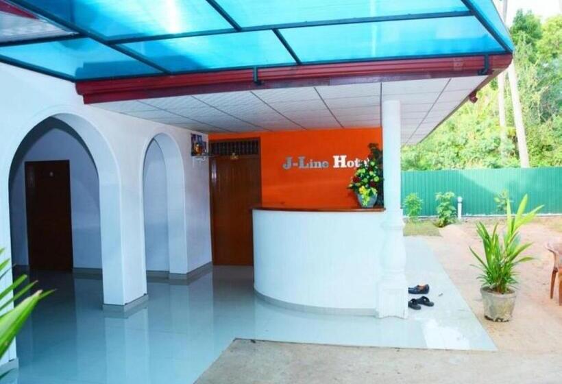 ペンション J Line