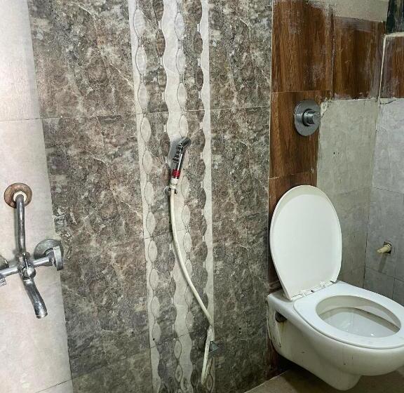 פנסיון Namaste Nirvana Guest House