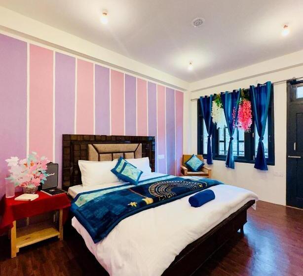 Пансион Rare House