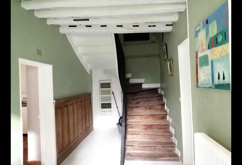 펜션 Room In Guest Room   Maison Lamerique Welcome You To One Of Their Rooms Dogs Are Also Welcomed