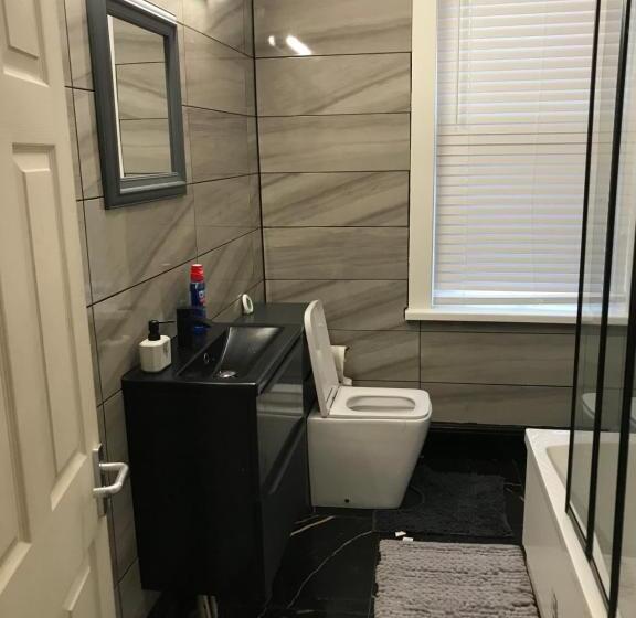 بنسيون Rose Cottage