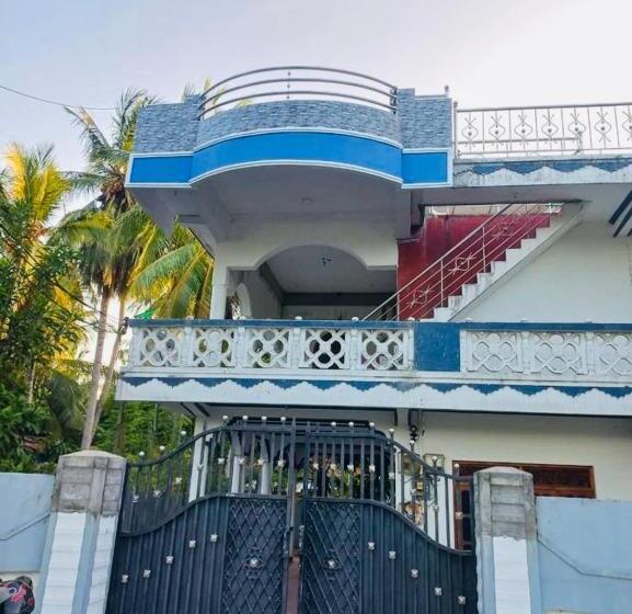 Пансион Sand Bar Sun View