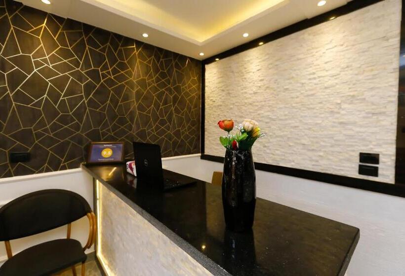 پانسیون Venus Pyramids Inn   Top Roof Access W Free Break Fast