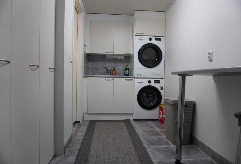 ペンション Your Home Away From Home!