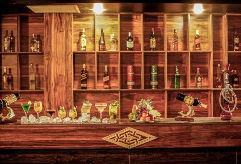 منتجع Covanro Sigiriya   Brand New Luxury