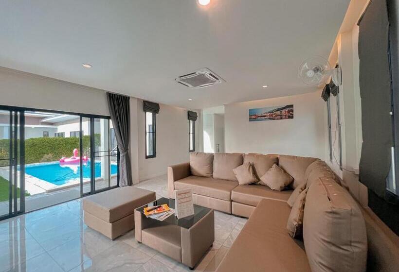 リゾートホテル La Vallee Khaoyai