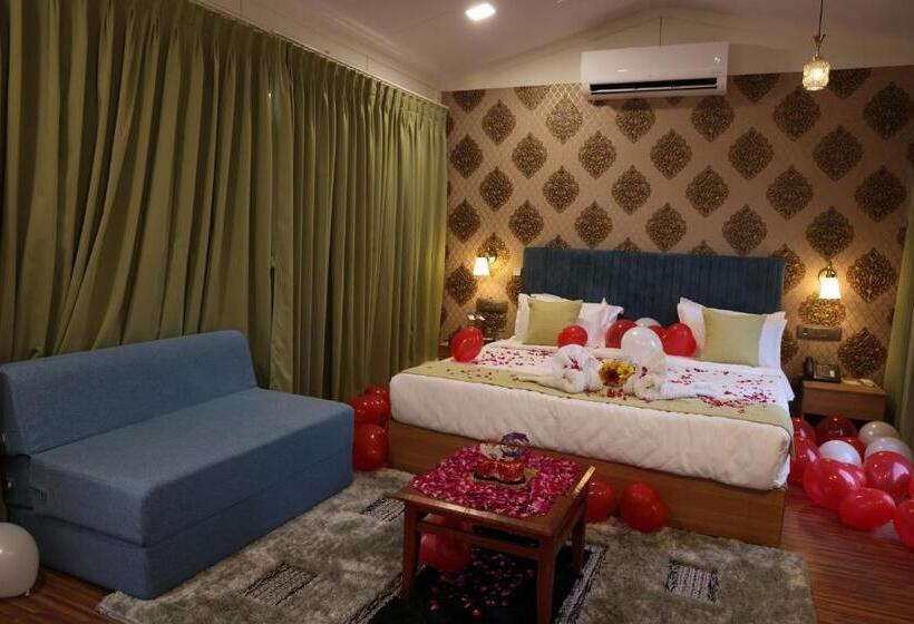 Skd Resort And Club