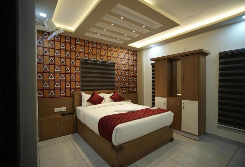 Skyfall Holidays Wayanad