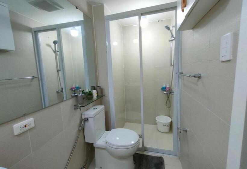 The Aces Crib, Simplicity And Elegance