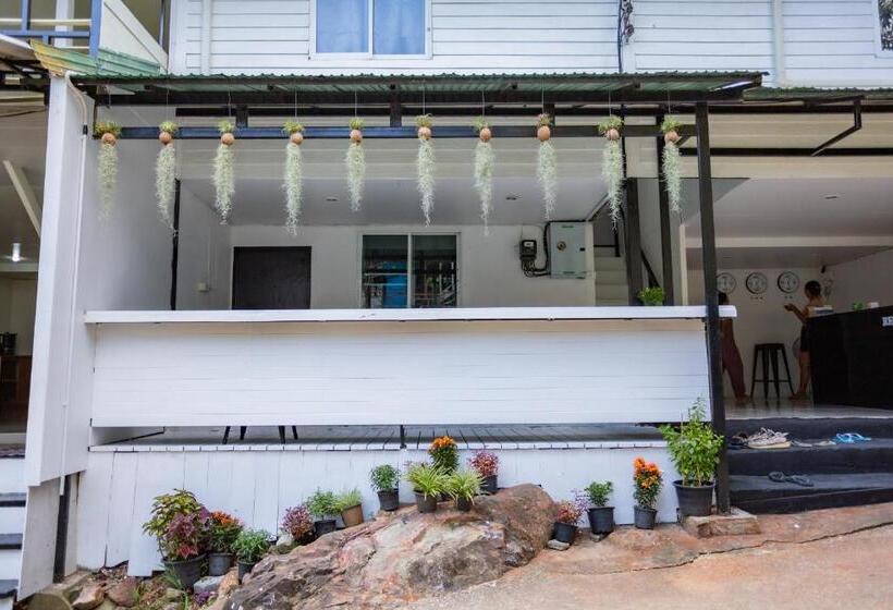 The Bright House, Koh Phi Phi