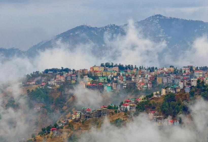 The Grand Welcome Hotel, Shimla
