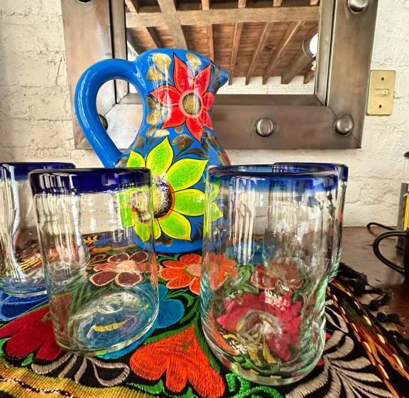 Vive En Un Castillo En Valle De Bravo