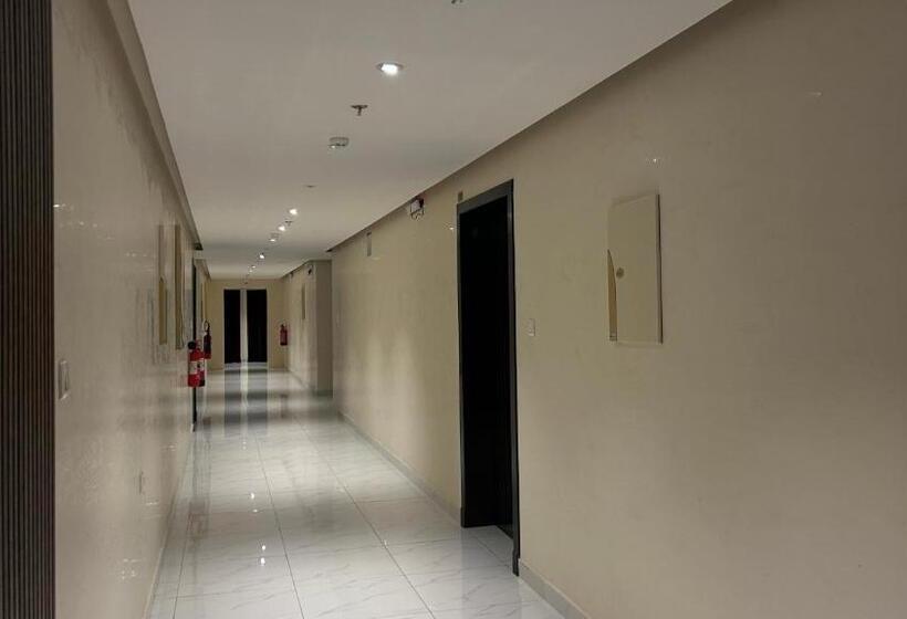 لاقونا للشقق المخدومة