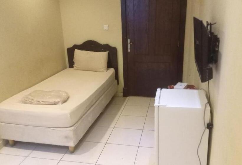 سلسبيل المفروشة للعزاب فقط For Singles Only