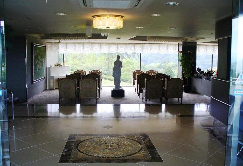 舞鶴カントリークラブ ホテルロージュ