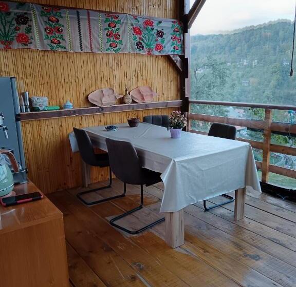 فندق صغير Carpatina Rustic House