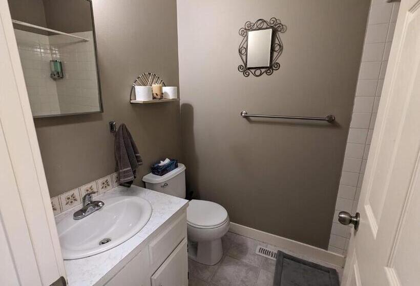 هاستل Crewcomfort Suites #2