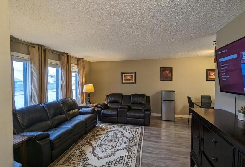 هاستل Crewcomfort Suites #2