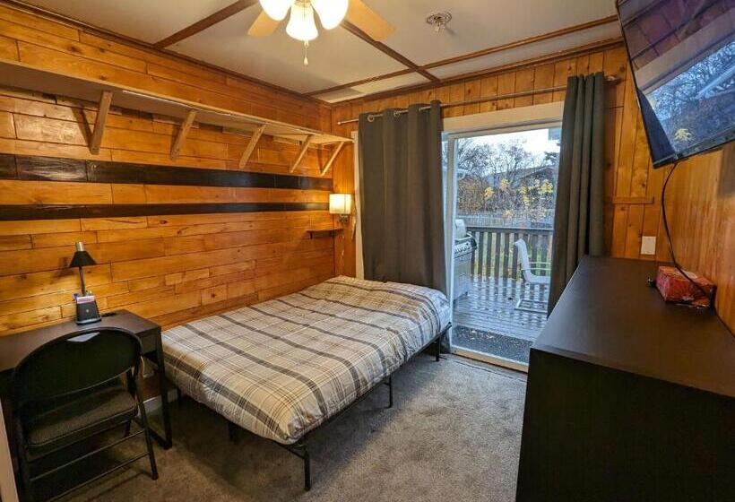 فندق صغير Crewcomfort Suites