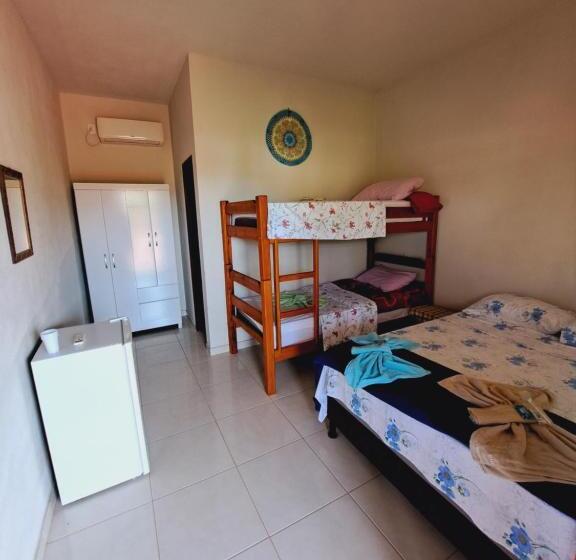 הוסטל Itaúnas Pousada Nossa Palhoça