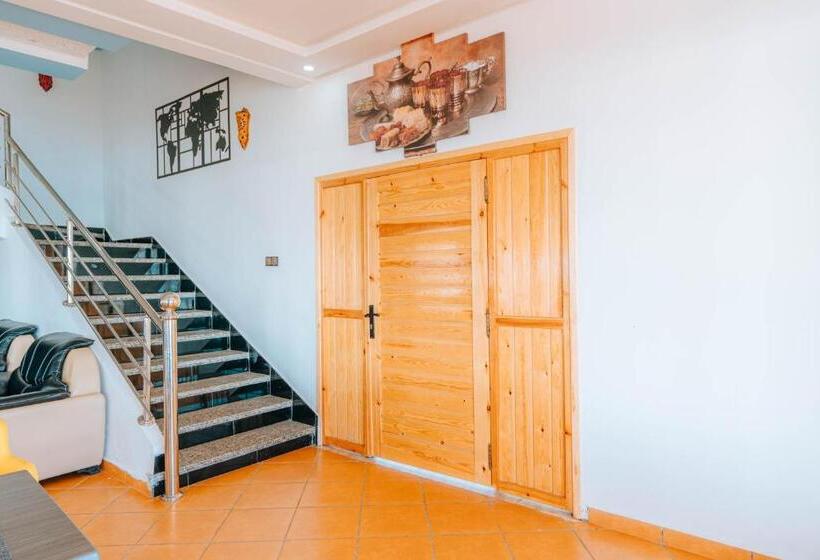 فندق صغير Lacasa Latifa