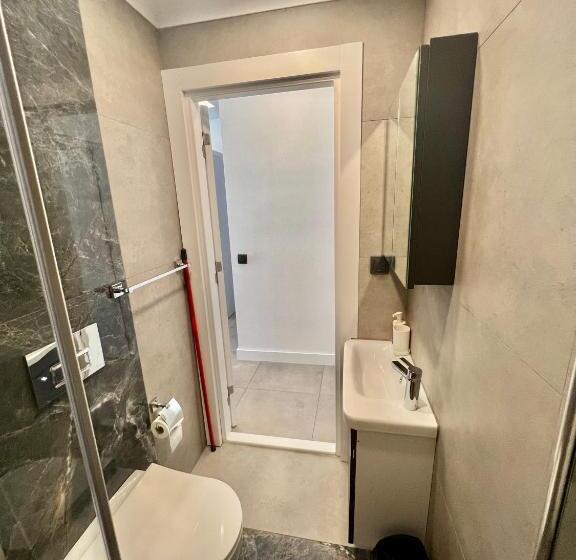 Antalya Lara Bölgesinde Lüks Evimiz