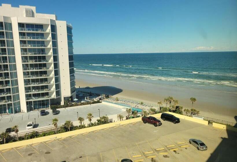 Beautiful Oceanview Condo With 75 Inch Tv