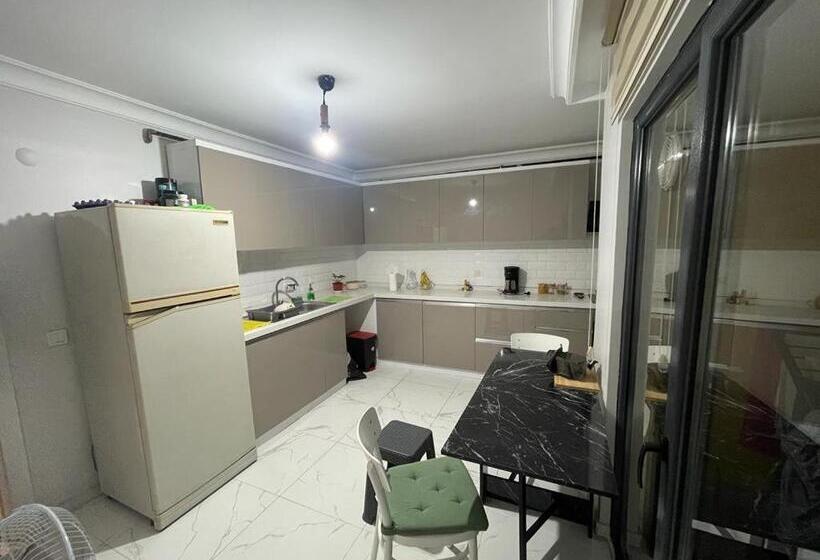 تختخواب و صبحانه Felipe S Suit