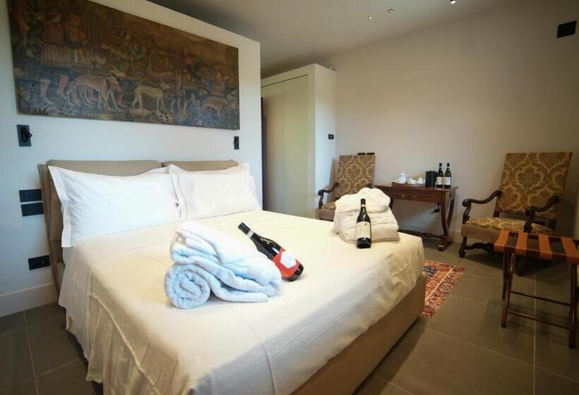 ベッドアンドブレックファースト Castello Di Perno Foresteria, Winery & Rooms