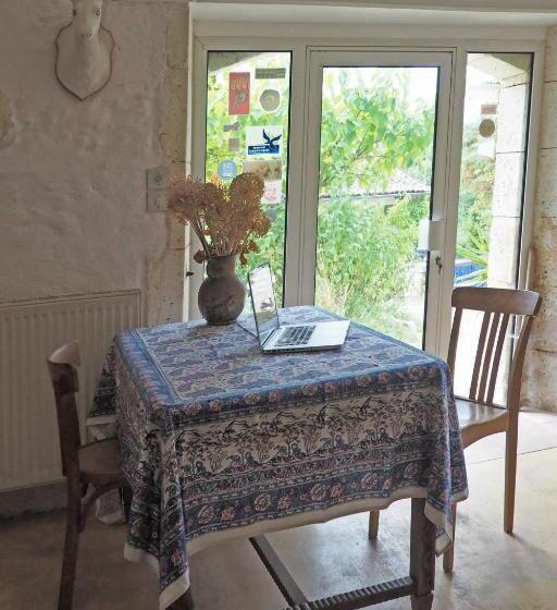 Bed and Breakfast Hameau De La Brousse