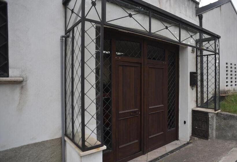 住宿加早餐  La Casa Sul Lara