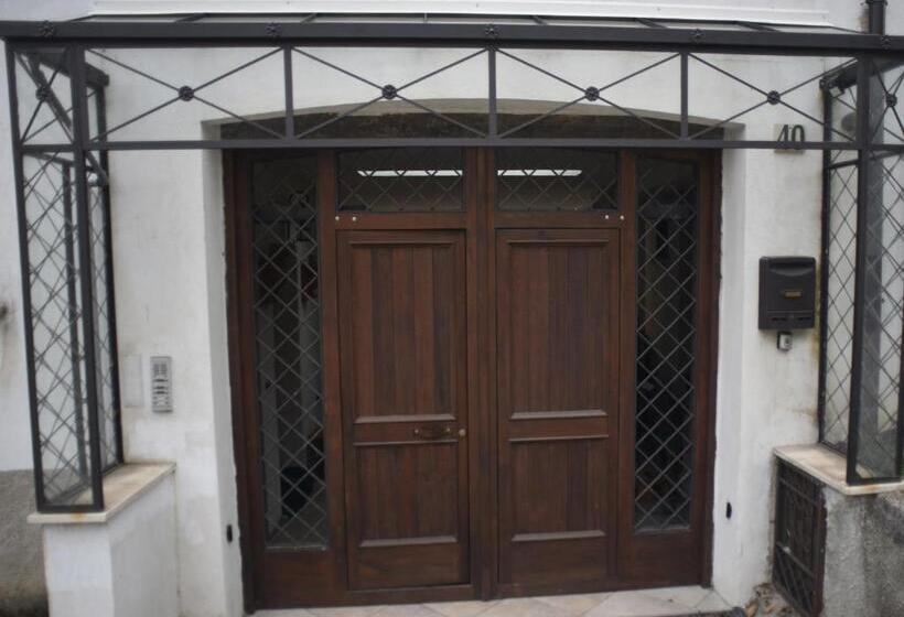 住宿加早餐  La Casa Sul Lara