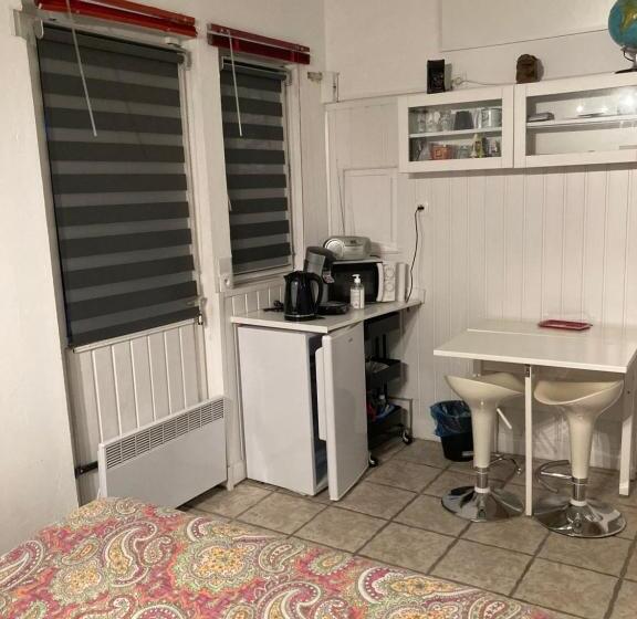 ベッドアンドブレックファースト La Coccinelle