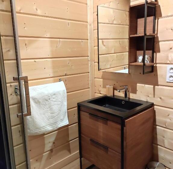 민박 Le Chalet Des 4 Saisons