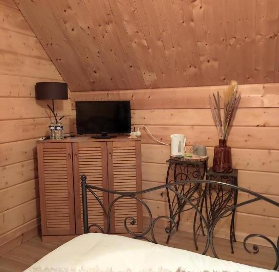 민박 Le Chalet Des 4 Saisons