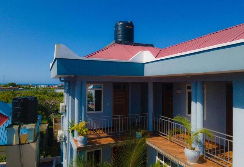 تختخواب و صبحانه Mangi Mangi Accomodation