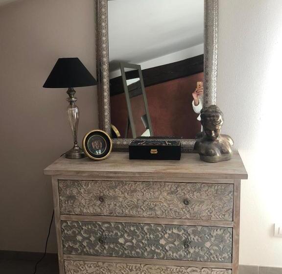 住宿加早餐  Maranello Room