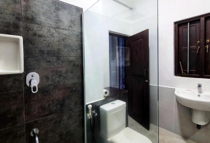 민박 Mirissa Marin Wall Villa Deluxe Double Room