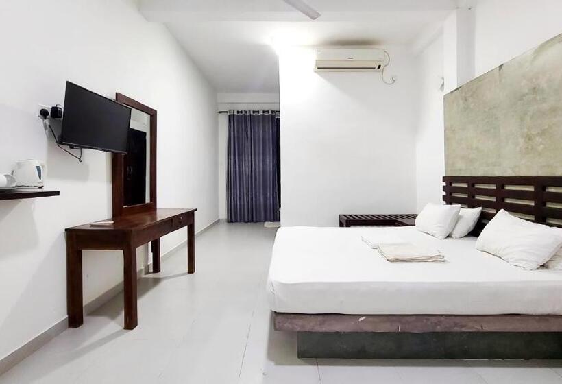 ベッドアンドブレックファースト Mirissa Marin Wall Villa Deluxe Double Room