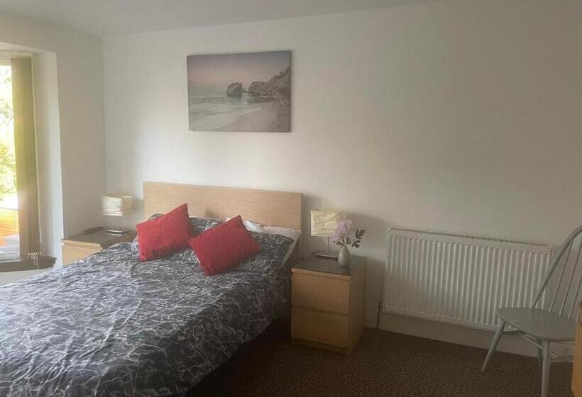 مبيت وإفطار Quarrie House