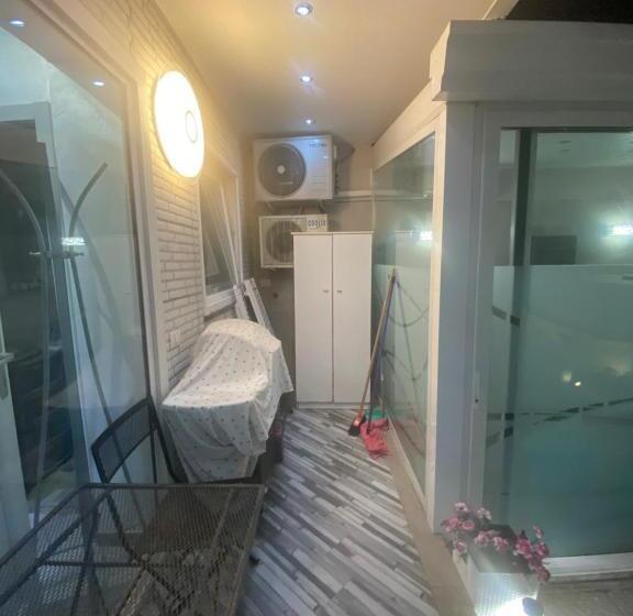 مبيت وإفطار Regina Rosaverde