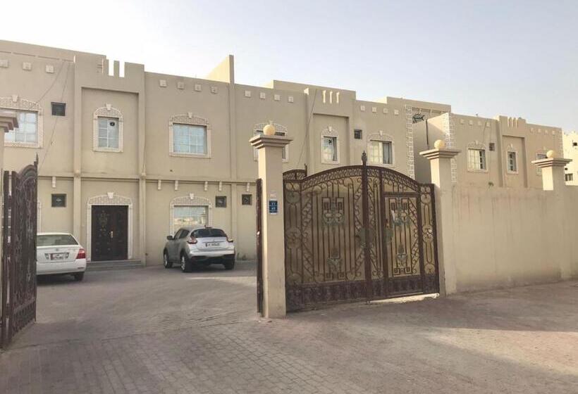 تختخواب و صبحانه Reviniecka Zagroda