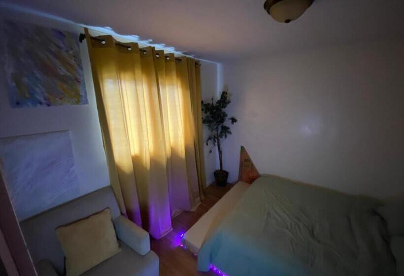 تختخواب و صبحانه The Joseph House