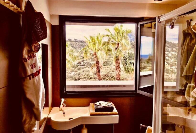 مبيت وإفطار Villa Hirondelles 35